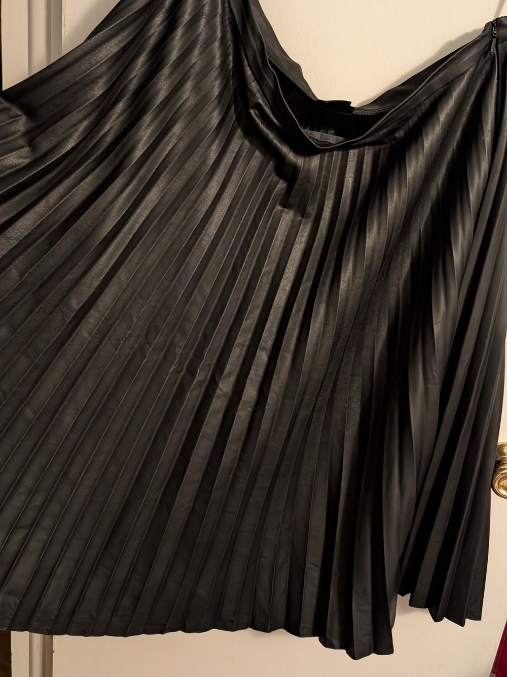 City Chic Faux Leather Skirt - Picture 6 of 6